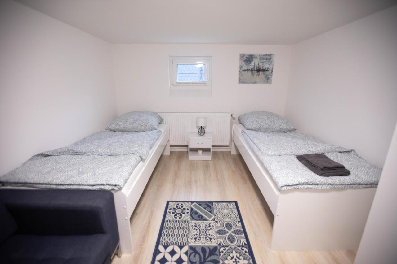 80Qm - 4 Rooms - Private Parking - Keller-Basement - Mallibase Apartments 하노버 외부 사진