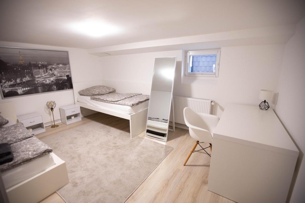 80Qm - 4 Rooms - Private Parking - Keller-Basement - Mallibase Apartments 하노버 외부 사진